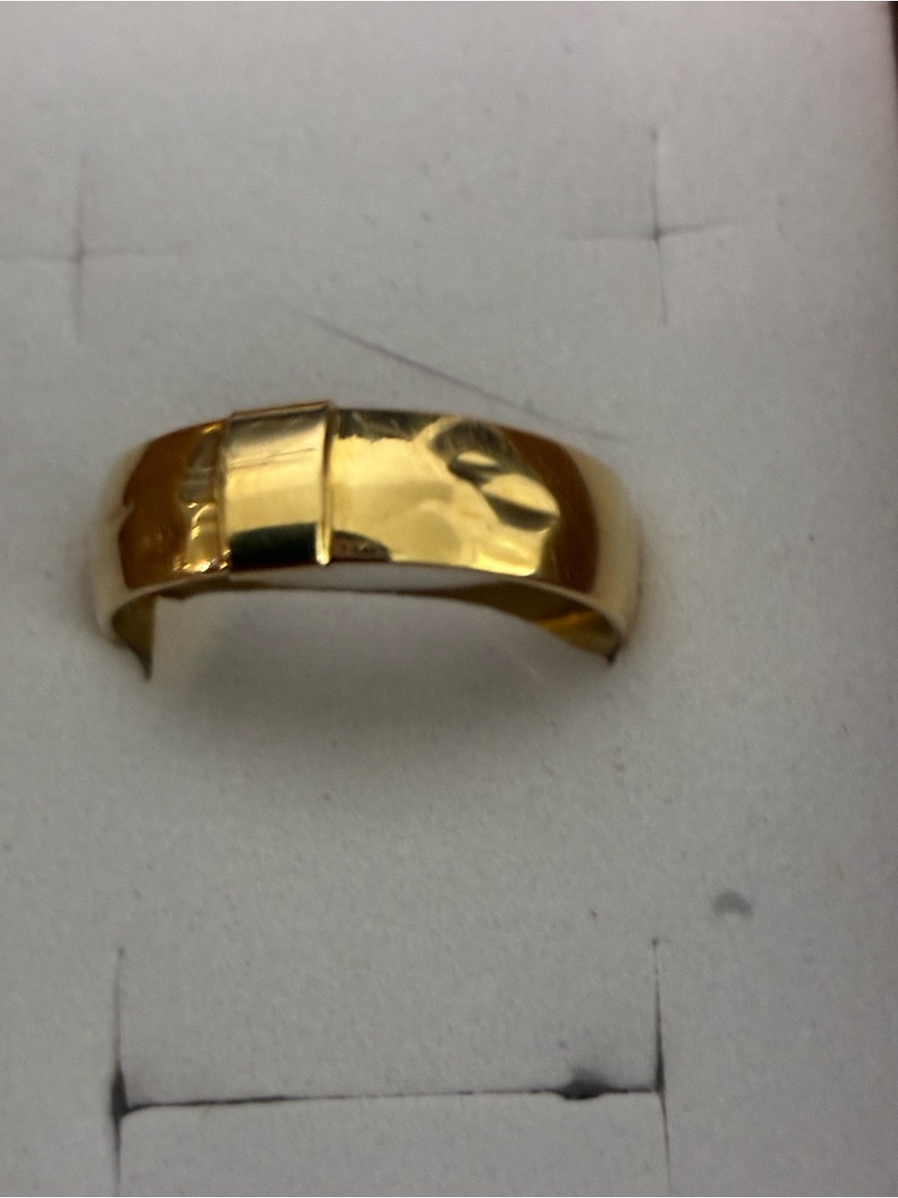 Milor 18k gold Women's Band Ring with  Diagonal diamonds Accent - Picture 8 of 9